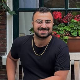 avatar Komeil Mehranfar